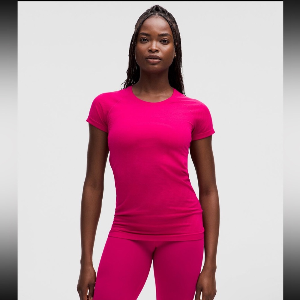 Lululemon Swiftly Short Sleeve 2.0 *Hip length- NWT